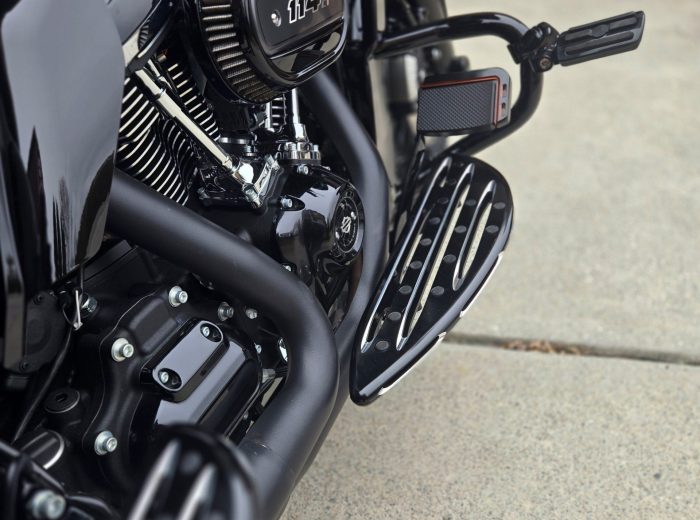 2023-Harley_Davidson-Touring-Motorcycle--Motorcycle-201757028-43c129ff191073e36b74252106c4b03c